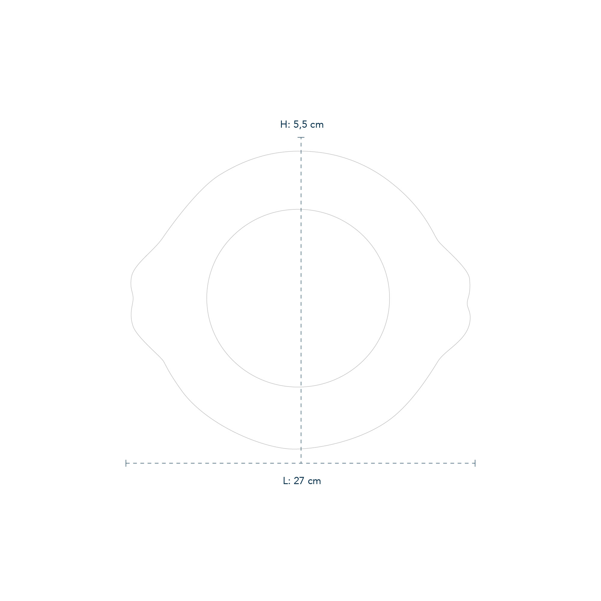 Line Drawing of Star Fluted Dish with Handles 27cm